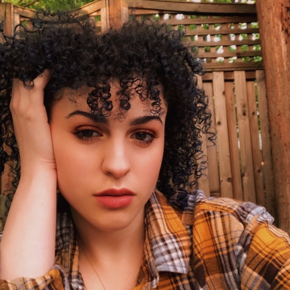 Meet your Posher, Skylar - Picture 1 of 1